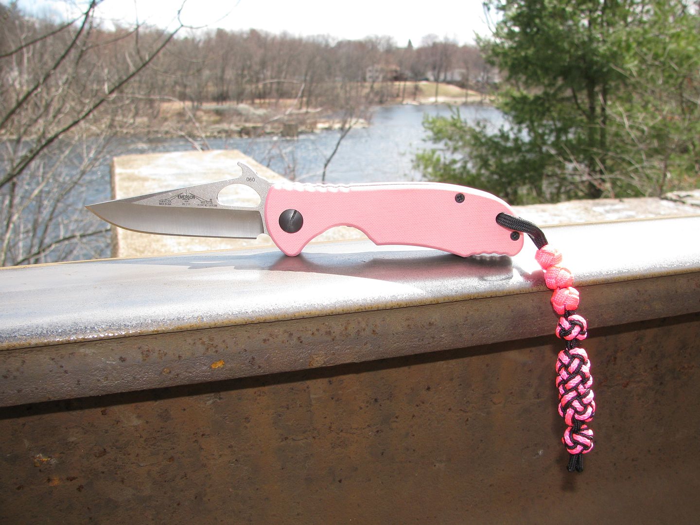 The paracord "three daughters lanyard" on a pink Emerson traveler knife Survivalist Forum